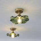 Kwiatowa lampa sufitowa LED ze szkła i metalu z motywem hibiskusa | Zélie
