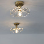 Kwiatowa lampa sufitowa LED ze szkła i metalu z motywem hibiskusa | Zélie