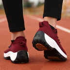 Damskie sneakersy wsuwane z siateczką i podeszwą na platformie | Elvara