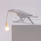 Lampa stołowa ceramiczna figurka kruka design | Corvessa
