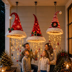 Hængende juledekoration med nissehue og varmt LED-lys | Mateo