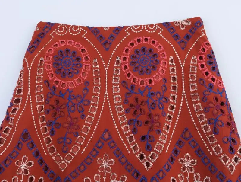 Haftowany boho komplet na lato: top i spódnica | Camelia