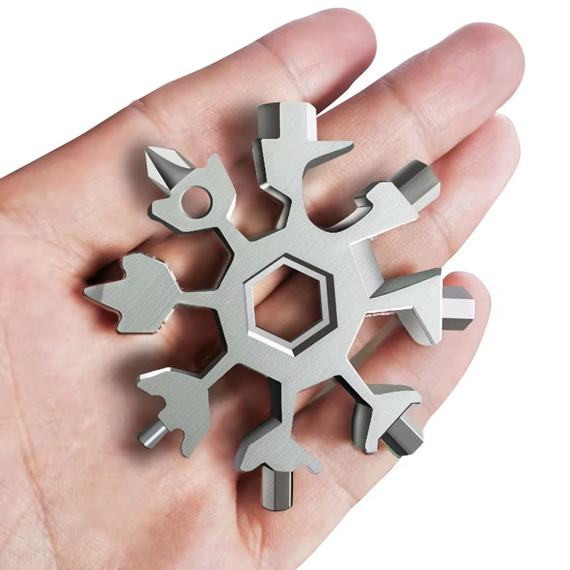 Kompakt 18-i-1 multifunktionsnøgle med snefnugdesign |ToolRing