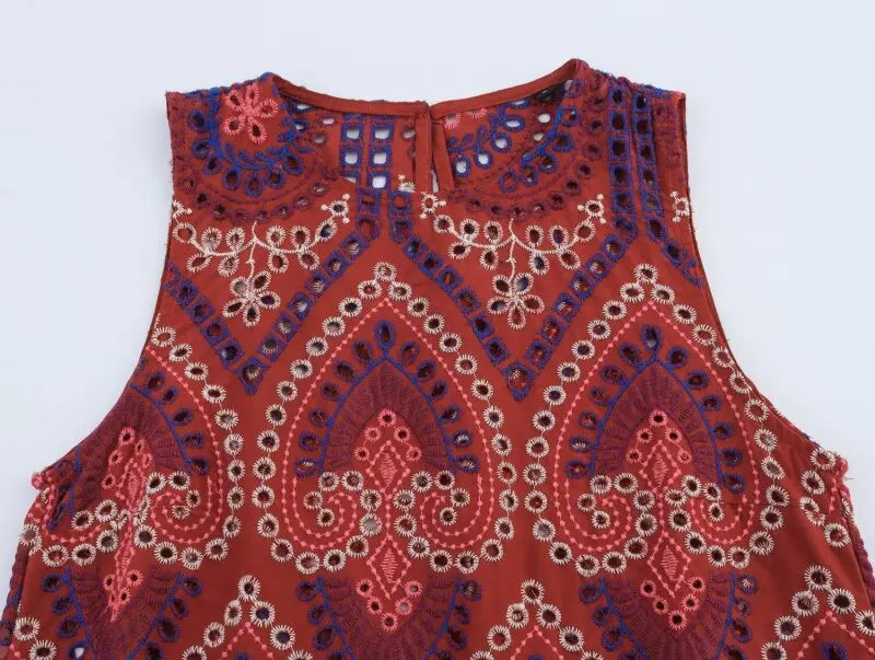 Haftowany boho komplet na lato: top i spódnica | Camelia