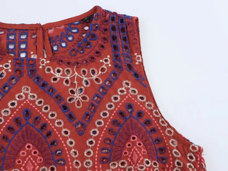 Haftowany boho komplet na lato: top i spódnica | Camelia