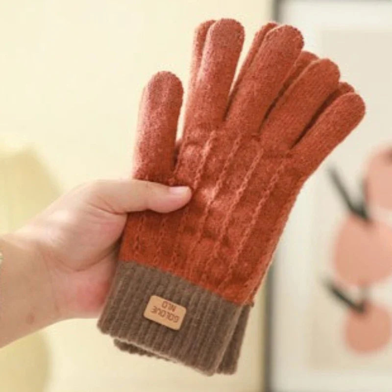 Strikkede unisex vinterhandsker med touchscreen blød plysoverflade og kontrastdetaljer | Patrice