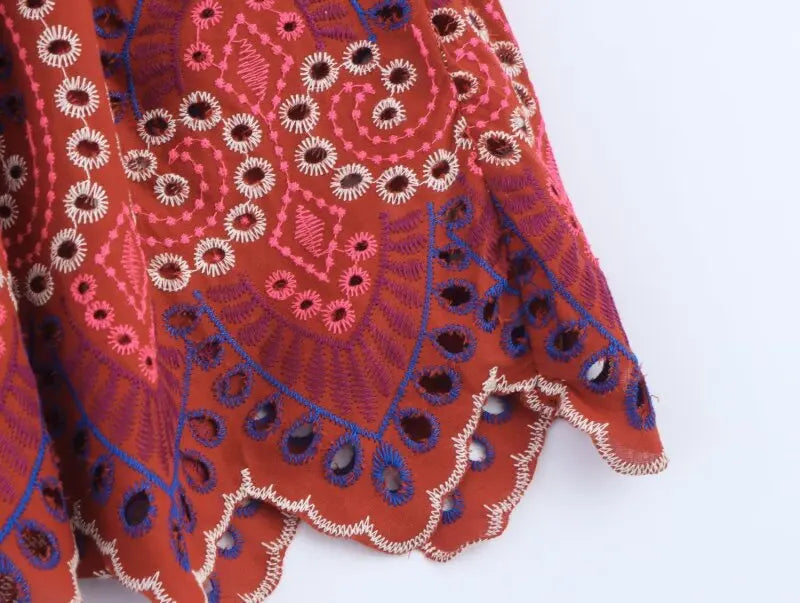 Haftowany boho komplet na lato: top i spódnica | Camelia