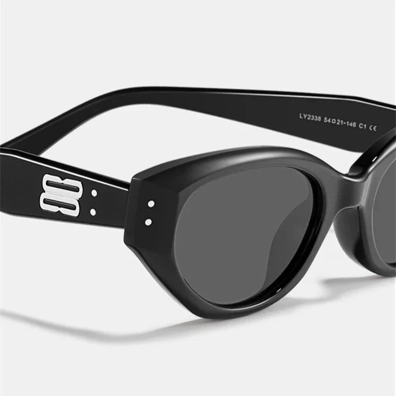 Okulary przeciwsłoneczne typu kocie oczy, z filtrem UV400, gradientowe i antyrefleksyjne | Elyra