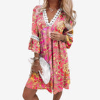 Mini Kjole Blomsterprint Oversized og v-udskaering | Luciana