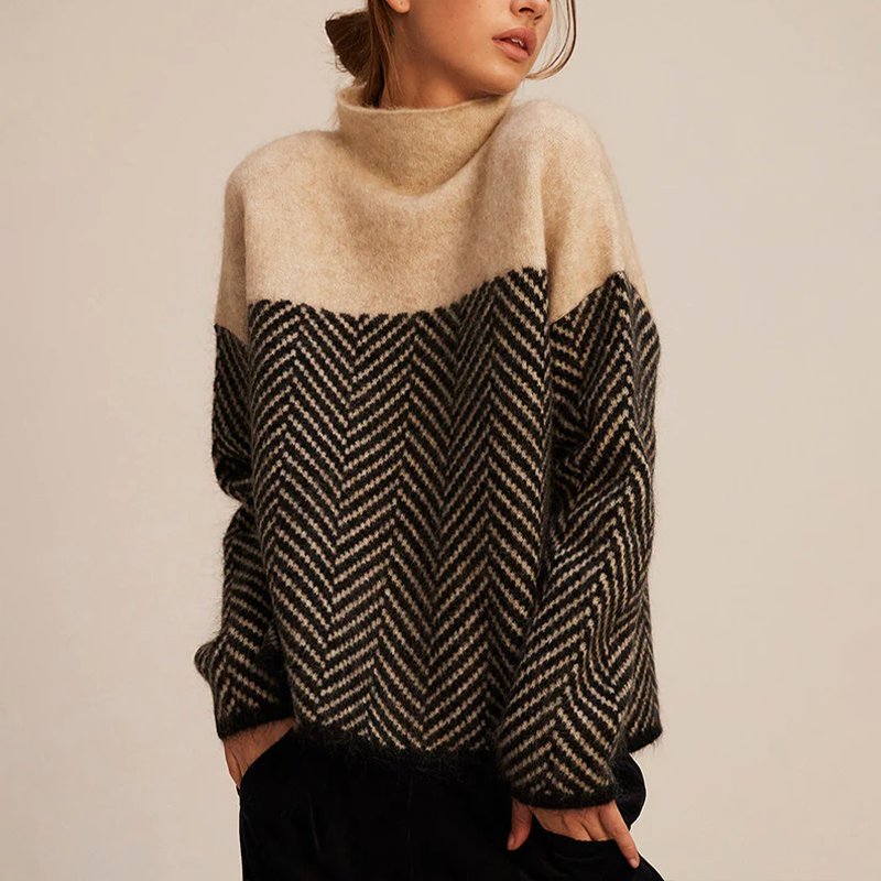 Blød rullekrave i faux cashmere med struktureret strik | Thessa
