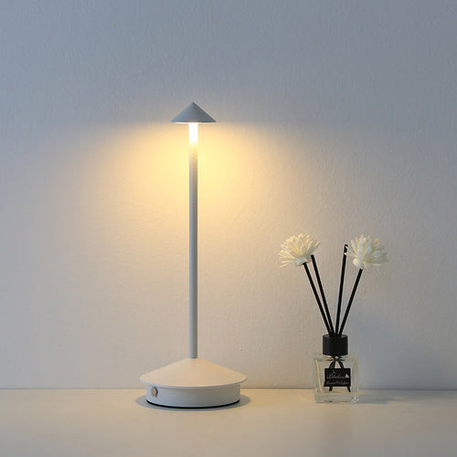 Lampa stołowa z dotykowym ściemnianiem i oświetleniem stołu | Lunavelle