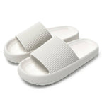 Bløde hjemmesko med memory foam polstring og skridsikker profilsål | Yann