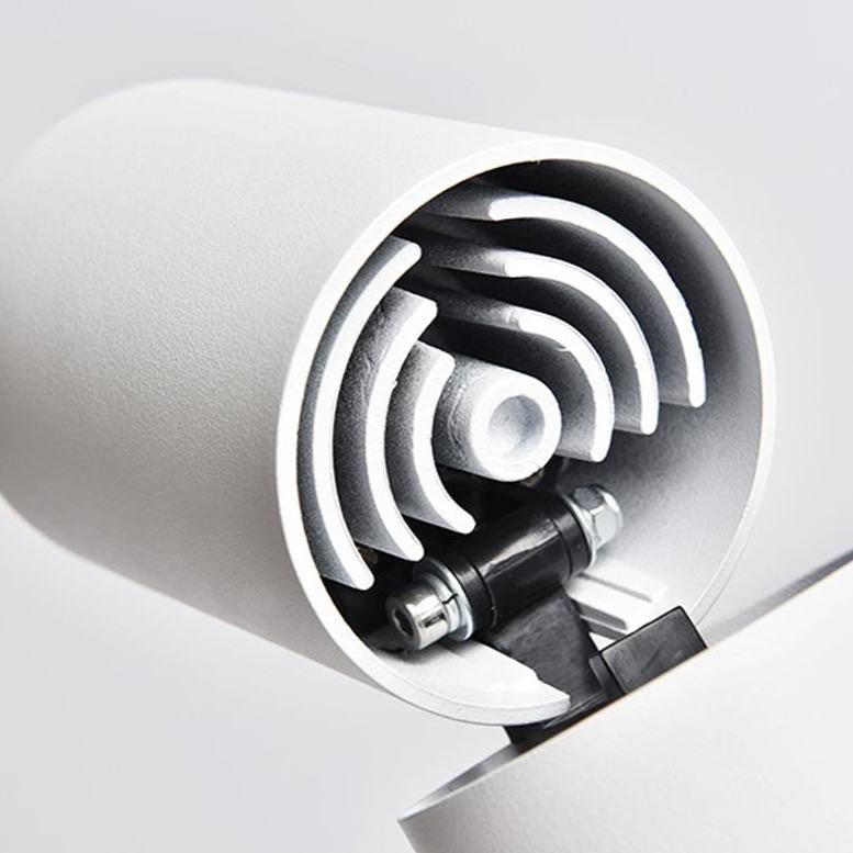 Nowoczesne cylindryczne reflektory z aluminium z regulowanym światłem LED | Mateo